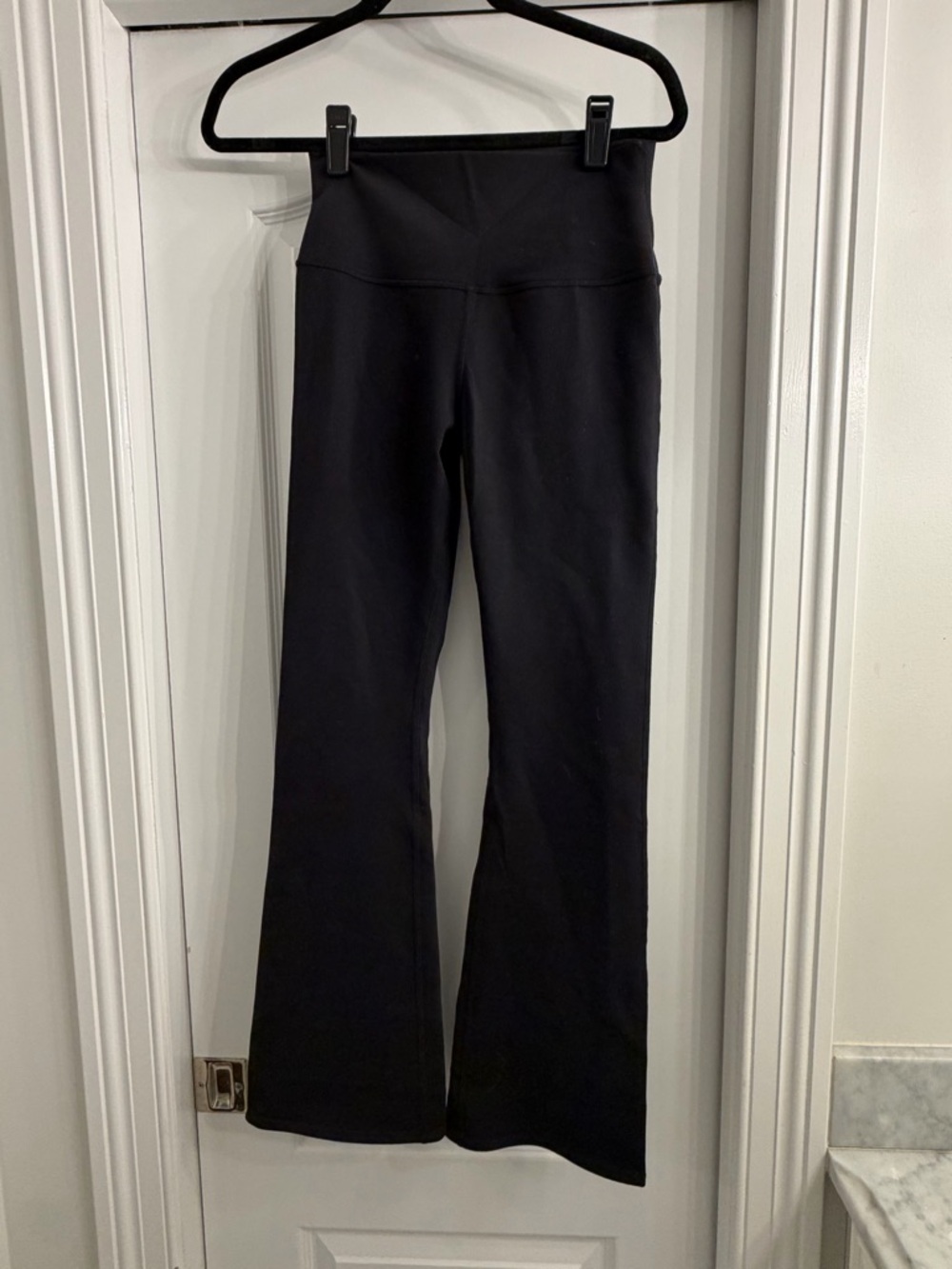 ALO Yoga Black Flare Leggings 7/8
